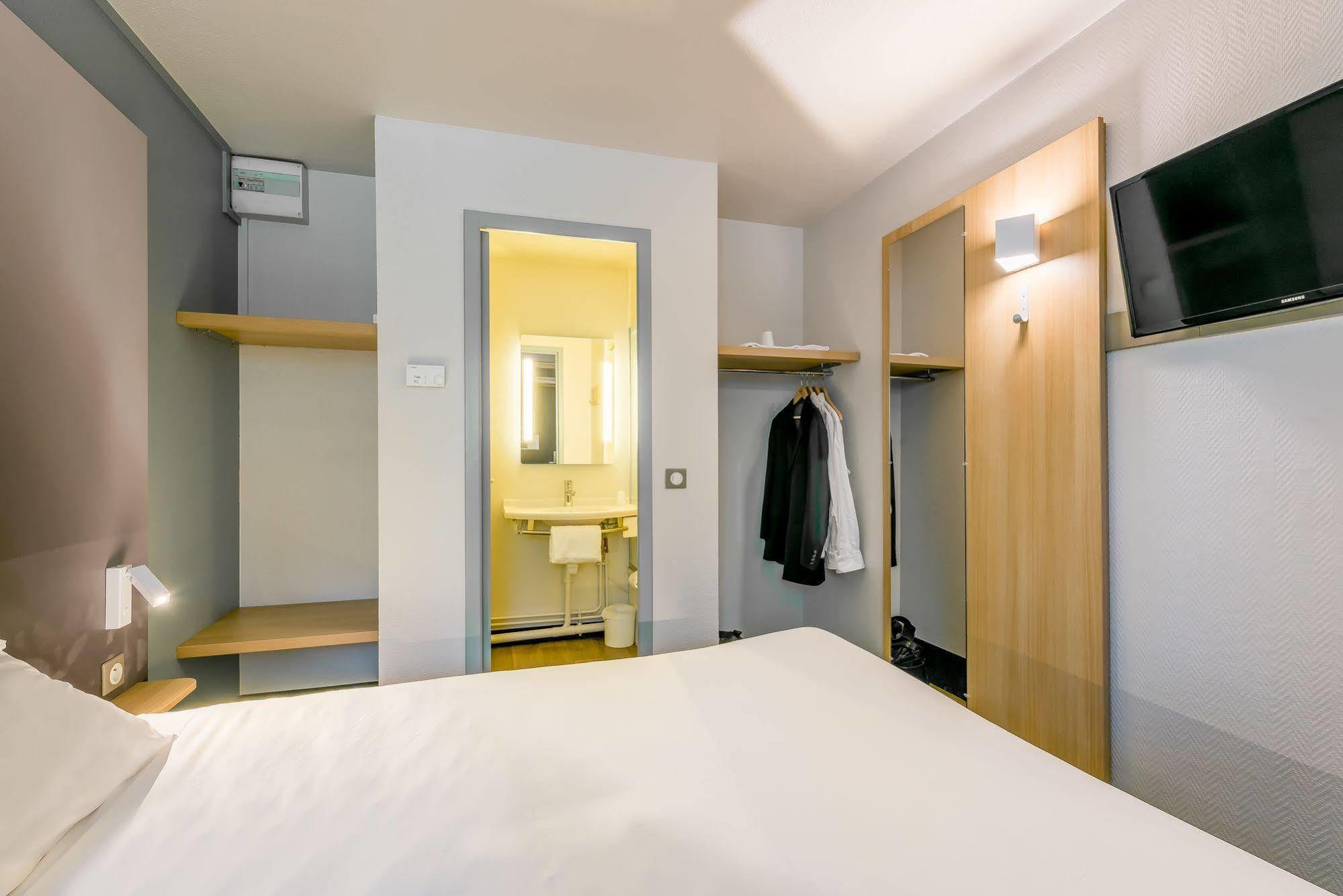 B&B Hotel Corbeil-Essonnes Kültér fotó